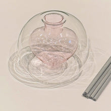 Load image into Gallery viewer, Pink Heart Glass Clarity Diffuser